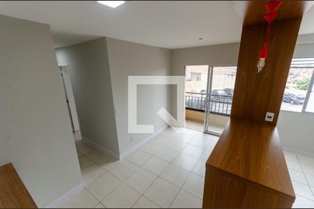 Sala de apartamento para alugar com 2 quartos, 45m² em Vila Penteado, São Paulo