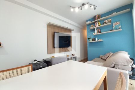 Sala de apartamento para alugar com 2 quartos, 56m² em Jardim São Vicente, Campinas