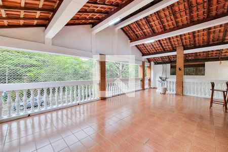 Casa para alugar com 398m², 3 quartos e 3 vagasVaranda