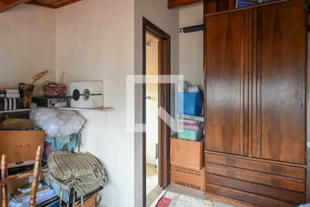 Casa à venda com 300m², 3 quartos e 4 vagasQuarto de Serviço