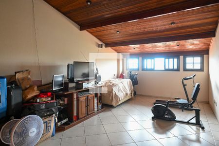 Casa à venda com 300m², 3 quartos e 4 vagasSótão 