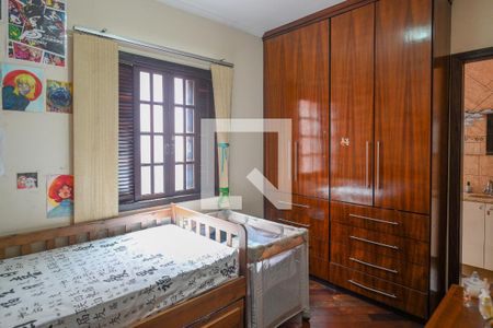 Casa à venda com 300m², 3 quartos e 4 vagasQuarto 2