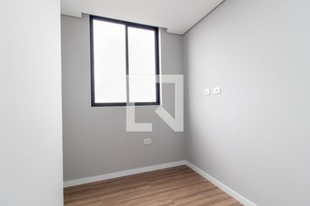 Quarto 1 de apartamento para alugar com 1 quarto, 75m² em Carioca, São José dos Pinhais