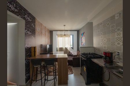 Sala e Cozinha Integrada  de apartamento para alugar com 2 quartos, 35m² em Itaquera, São Paulo