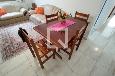 Sala de apartamento para alugar com 2 quartos, 68m² em Aviação, Praia Grande