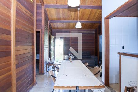 Casa de condomínio à venda com 140m², 2 quartos e 4 vagas Casa de condomínio à venda com 140m², 2 quartos e 4 vagassala