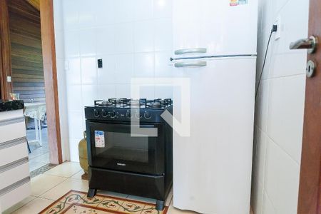 Casa de condomínio à venda com 140m², 2 quartos e 4 vagas Casa de condomínio à venda com 140m², 2 quartos e 4 vagascozinha