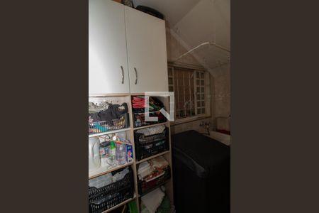 Casa à venda com 180m², 3 quartos e 4 vagasÁrea de Serviço