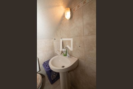 Casa à venda com 180m², 3 quartos e 4 vagasLavabo