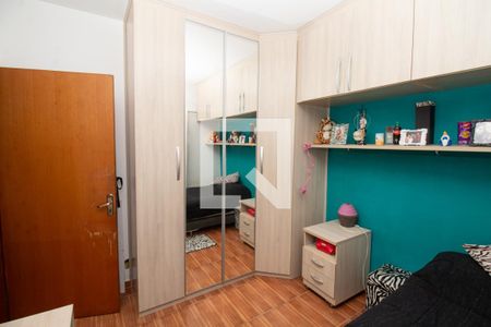 Casa à venda com 180m², 3 quartos e 4 vagasQuarto 2