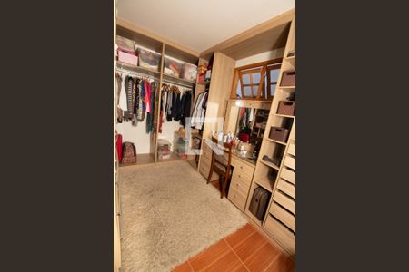 Casa à venda com 180m², 3 quartos e 4 vagasCloset da Suíte Master