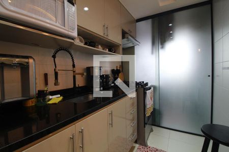 Apartamento à venda com 55m², 2 quartos e 1 vagaCozinha e Área de Serviço