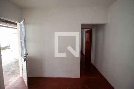 Cozinha de casa para alugar com 1 quarto, 29m² em Vila Carmosina, São Paulo