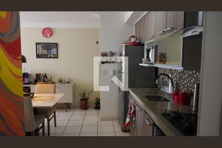 Apartamento à venda com 64m², 2 quartos e 1 vagaCozinha