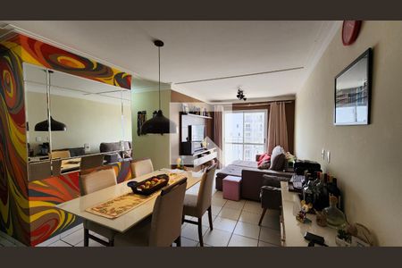 Sala de apartamento à venda com 2 quartos, 64m² em Jardim Tamoio, Jundiaí