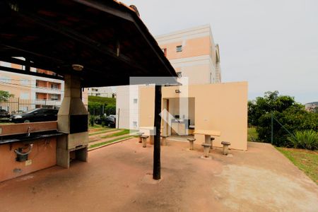 Apartamento para alugar com 48m², 2 quartos e 1 vaga Apartamento para alugar com 48m², 2 quartos e 1 vagaÁrea comum - Churrasqueira