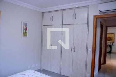 Quarto 1 - Armários de apartamento para alugar com 3 quartos, 110m² em Setor Bueno, Goiânia