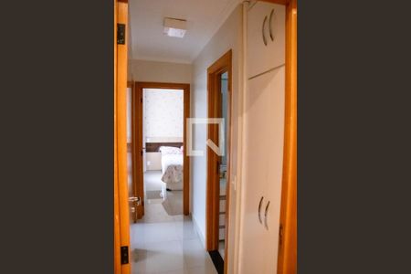 Corredor de apartamento para alugar com 4 quartos, 110m² em Setor Bueno, Goiânia
