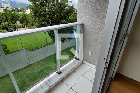 varanda de apartamento para alugar com 2 quartos, 65m² em Pechincha, Rio de Janeiro