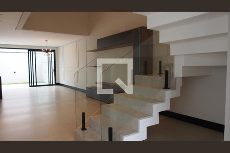 Sala de casa de condomínio à venda com 4 quartos, 191m² em Jardim Ermida I, Jundiaí