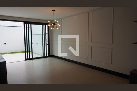 Sala de casa de condomínio à venda com 4 quartos, 191m² em Jardim Ermida I, Jundiaí