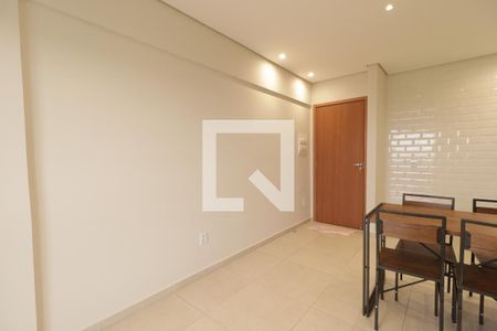 Sala de kitnet/studio para alugar com 1 quarto, 36m² em Vila Amélia, Ribeirão Preto