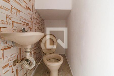 Lavabo de casa para alugar com 2 quartos, 125m² em Jardim Salete, Taboão da Serra