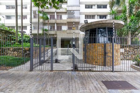 Apartamento à venda com 140m², 3 quartos e 2 vagasFachada