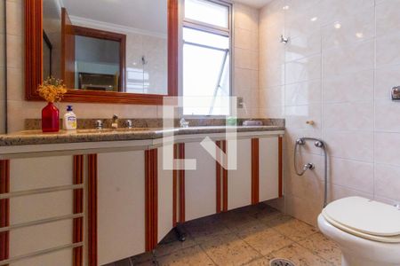 Apartamento à venda com 140m², 3 quartos e 2 vagasBanheiro Social