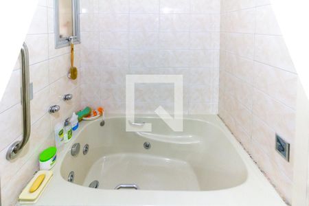 Apartamento à venda com 140m², 3 quartos e 2 vagasBanheiro da Suíte 1