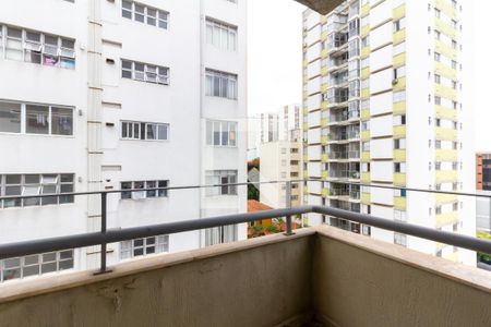 Apartamento à venda com 140m², 3 quartos e 2 vagasVaranda 