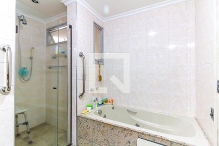 Apartamento à venda com 140m², 3 quartos e 2 vagasBanheiro da Suíte 1