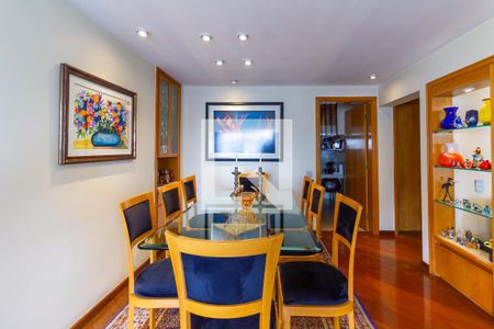 Apartamento à venda com 140m², 3 quartos e 2 vagasSala de Jantar