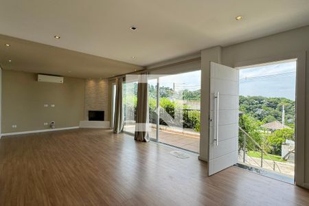 Sala de casa de condomínio à venda com 3 quartos, 245m² em Alphaville, Santana de Parnaíba