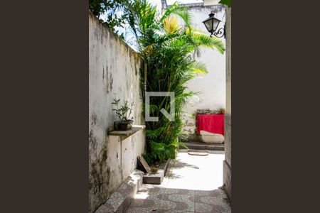 Quintal de casa à venda com 2 quartos, 300m² em Fonseca, Niterói