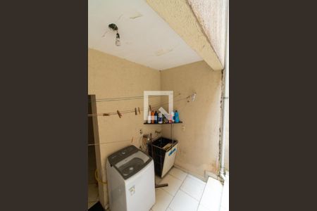 Casa de condomínio à venda com 126m², 3 quartos e 3 vagasÁrea de serviço