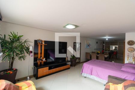 Sala de casa de condomínio à venda com 3 quartos, 126m² em Vila Santa Teresa (zona Leste), São Paulo