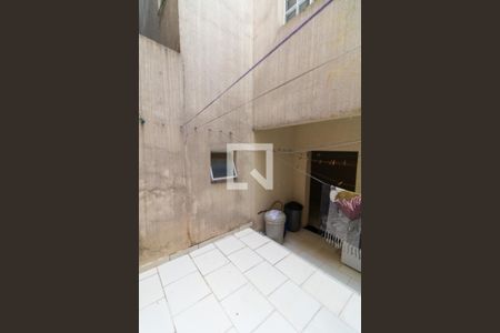 Casa de condomínio à venda com 126m², 3 quartos e 3 vagasÁrea de serviço