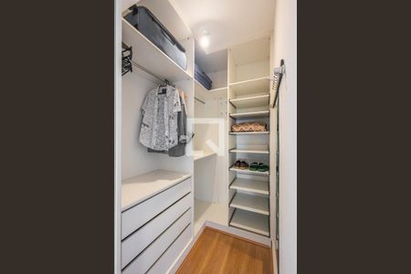 Apartamento para alugar com 100m², 3 quartos e 1 vagaCloset da suíte