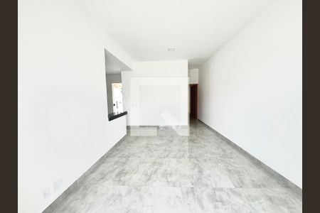 Sala de casa à venda com 3 quartos, 130m² em Nacional, Contagem