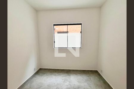 Casa à venda com 130m², 3 quartos e 2 vagas Casa à venda com 130m², 3 quartos e 2 vagasQuarto