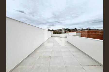 Casa à venda com 130m², 3 quartos e 2 vagas Casa à venda com 130m², 3 quartos e 2 vagasÁrea comum
