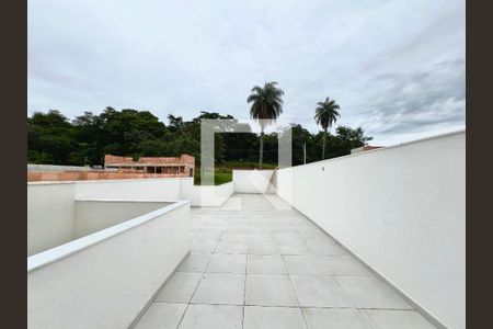 Casa à venda com 130m², 3 quartos e 2 vagas Casa à venda com 130m², 3 quartos e 2 vagasÁrea comum