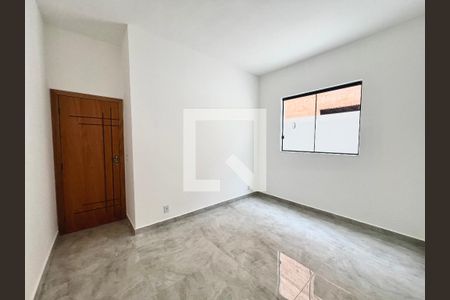 Casa à venda com 130m², 3 quartos e 2 vagas Casa à venda com 130m², 3 quartos e 2 vagasQuarto