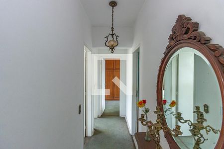 Apartamento para alugar com 120m², 3 quartos e 1 vaga Apartamento para alugar com 120m², 3 quartos e 1 vagaCorredor