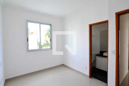 Suíte de apartamento para alugar com 3 quartos, 85m² em Buritis, Belo Horizonte