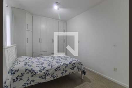 Casa de condomínio à venda com 220m², 5 quartos e 2 vagasSuíte 4 (Canadense)