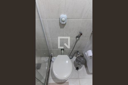 Casa de condomínio à venda com 220m², 5 quartos e 2 vagasBanheiro Social