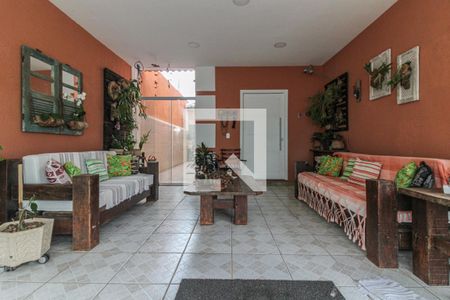 Casa de condomínio à venda com 220m², 5 quartos e 2 vagasVaranda