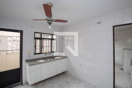 Casa à venda com 240m², 2 quartos e 4 vagasCozinha Casa 2